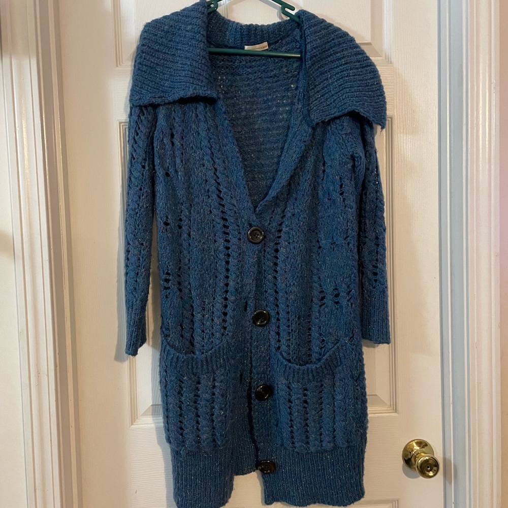 Long Cozy Sweater Cardigan in Iridescent Blue